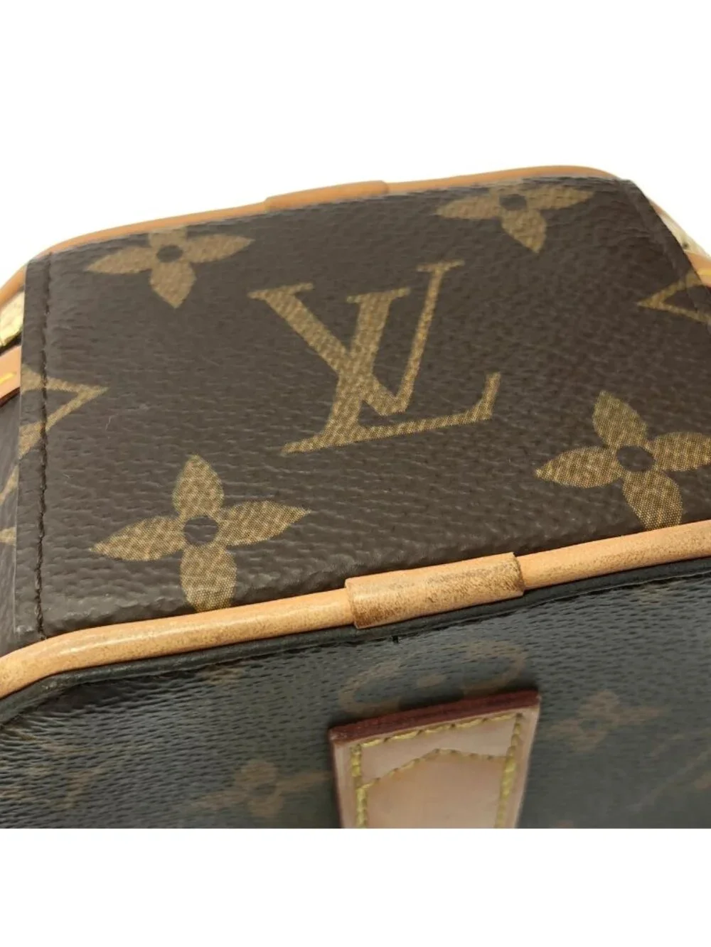 Louis Vuitton Monogram Mini Boite Chapeau Shoulder